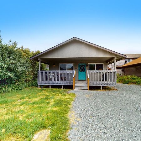 Cabin At The Beach Mca 1263 Manzanita Exterior photo